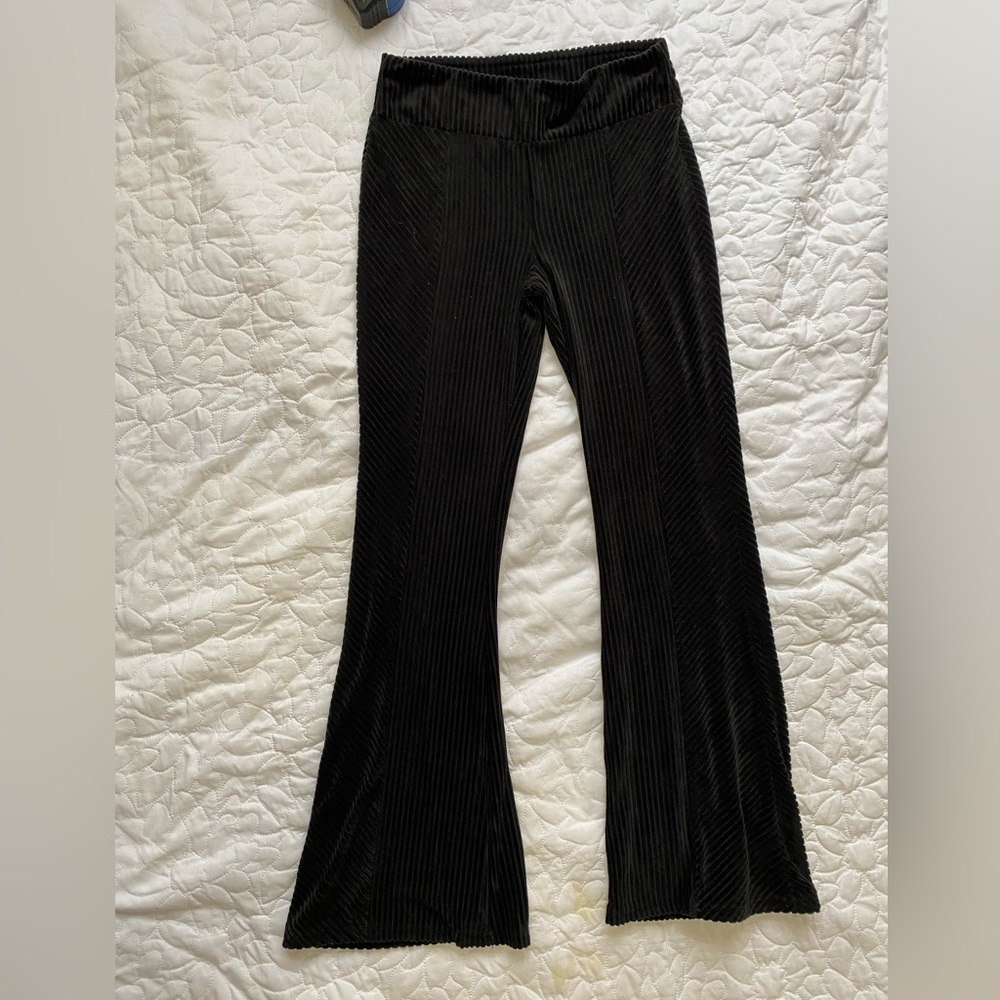 No Boundaries velvet flares juniors 7-9
